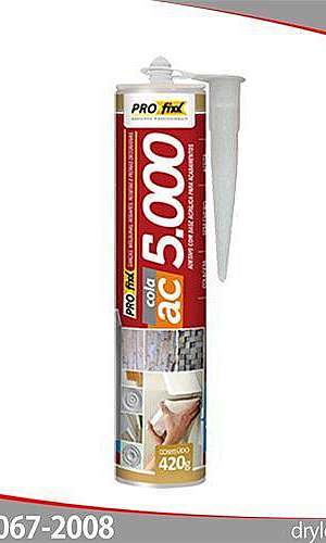 Cola para rodapé de madeira Cola para rodapé de madeira