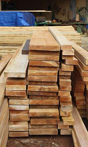 Vigas de madeira para telhado Vigas de madeira para telhado